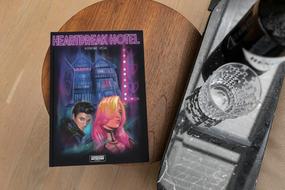 📚 Review libro: Heartbreak Hotel - Katherine Vega