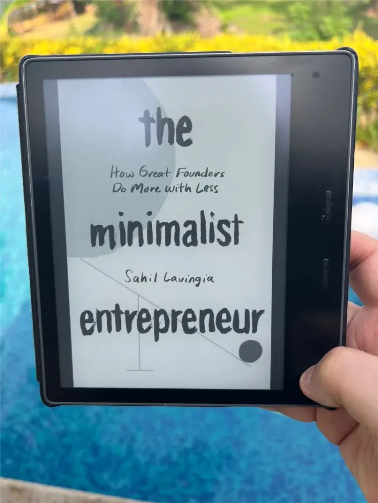 Mis 21 mejores frases del libro "The Minimalist Entrepreneur"